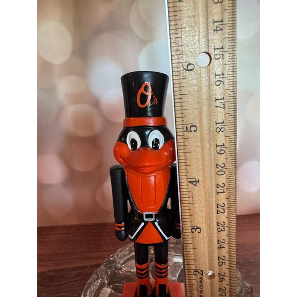 Oriole Bird Baltimore Orioles MLB 2019 SGA Nutcracker NIB Half Way To Christmas - Picture 12 of 13
